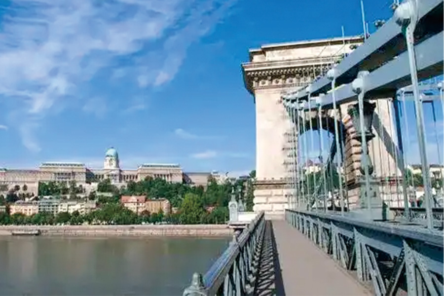 2026-0513-The beautiful blue Danube (port-to-port cruise)2-image