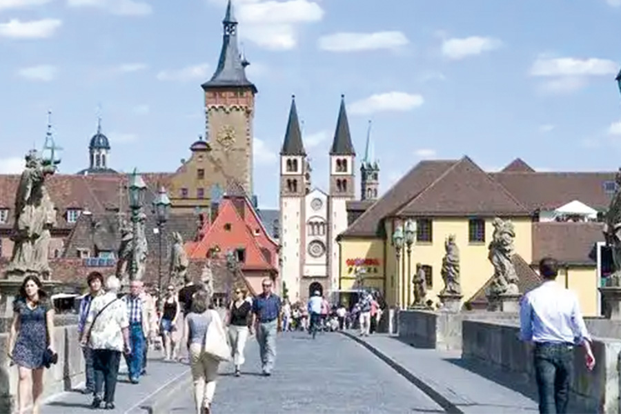 2026-0513-Trans-European cruise from Budapest to Strasbourg (port-to-port cruise)-image-2