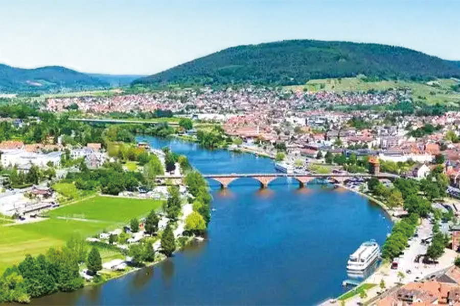 2026-0514-Cruise across Europe from Amsterdam to Budapest-image-3