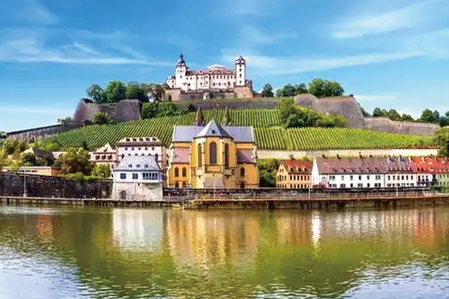 2026-0514-Springtime in Holland, the Romantic Rhine Valley and the Danube-image-09