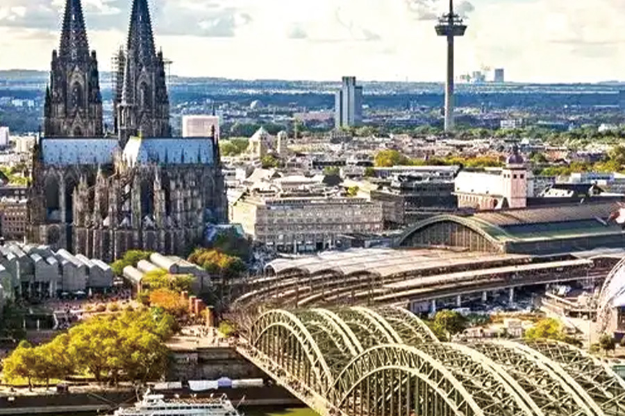 2026-0514-Springtime in Holland, the Romantic Rhine Valley and the Danube-image-14