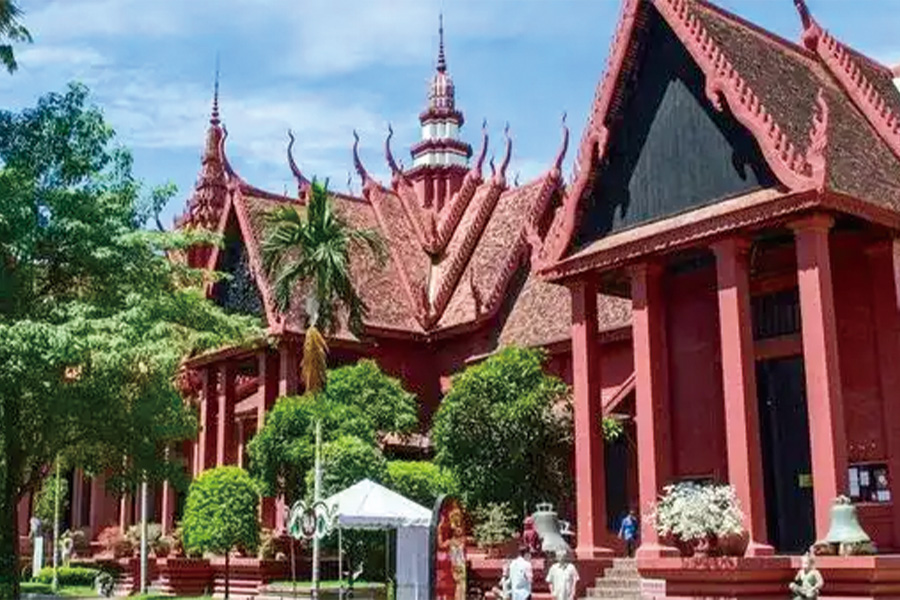 2026-0518-From the Mekong Delta to the Angkor Temples-image-2