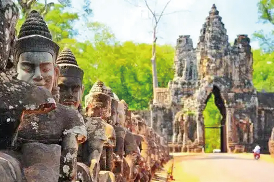 2026-0518-From the Mekong Delta to the Temples of Angkor-image-3