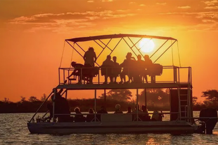 2026-0519-Safari Cruise along the Zambezi River 2 -image-10