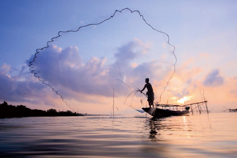 Aqua Expeditions | 湄公河 | 克拉蒂探險之旅 金邊往胡志明市 8日 Kratie Expedition Cruise Phnom Penh Ho Chi Minh City 8days / 2026年08月 / 2027年07.08月 / 2028年08月