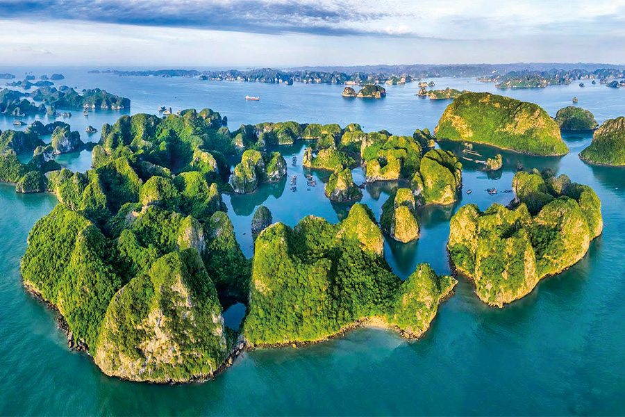Scenic | 湄公河 | 越南探險家Vietnam Explorer / 2026年07.09.10.11月 / 2027年01.02.03.04.07.09.10.11.12月