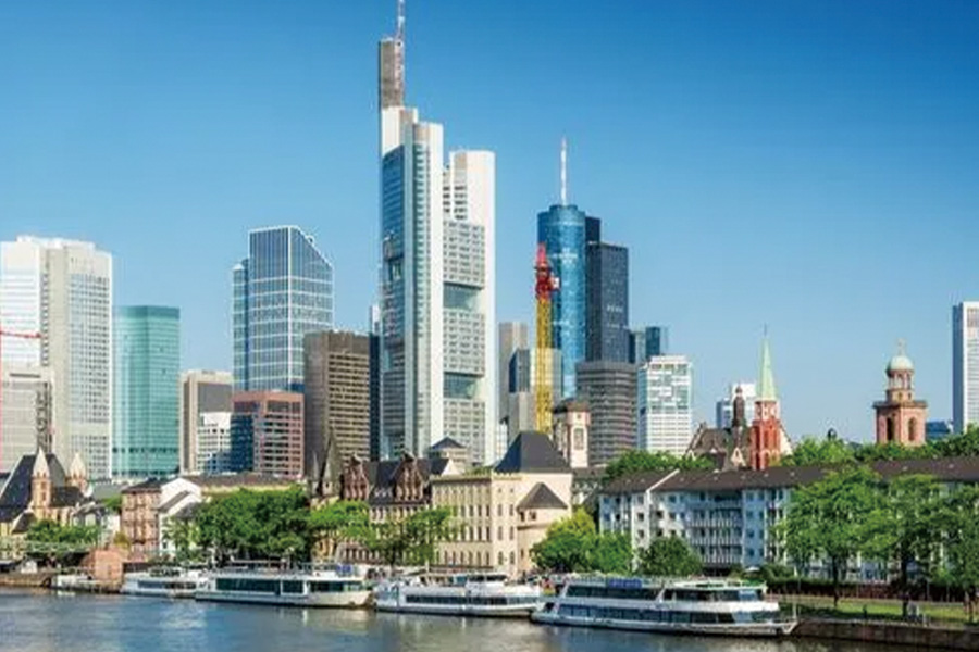 2026-513-Along the Danube and the Rhine – Following the Romantic Road-image-2