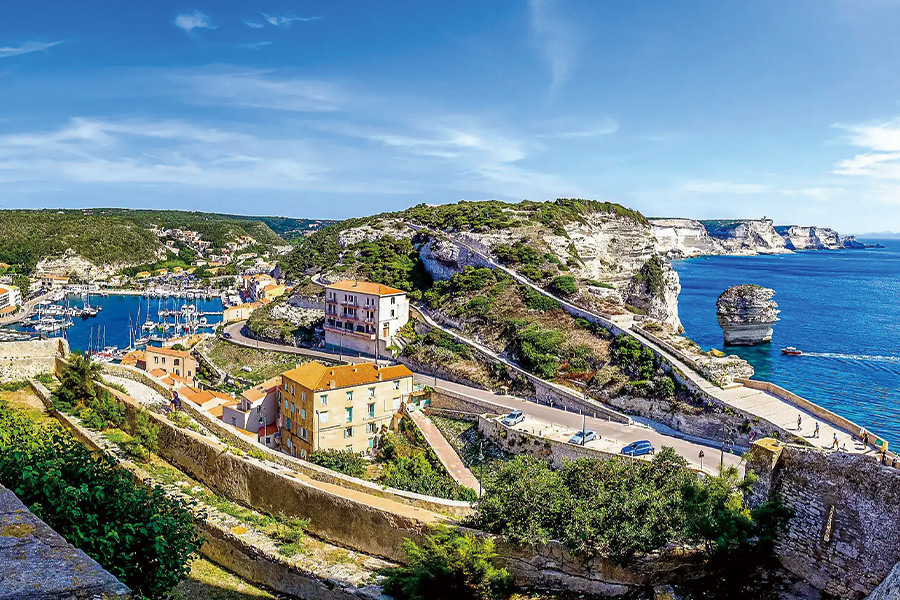 2026-0702-ponant-Southern France and the Italian Riviera by Sea-image-09