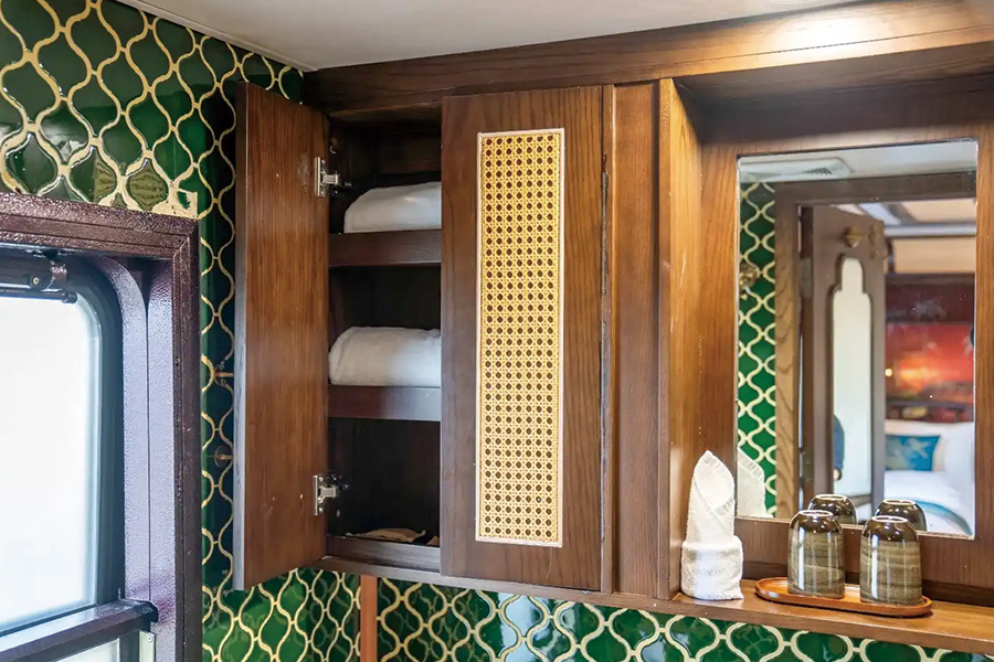 2026-0929-SJourney Train-resized-Bathroom-4