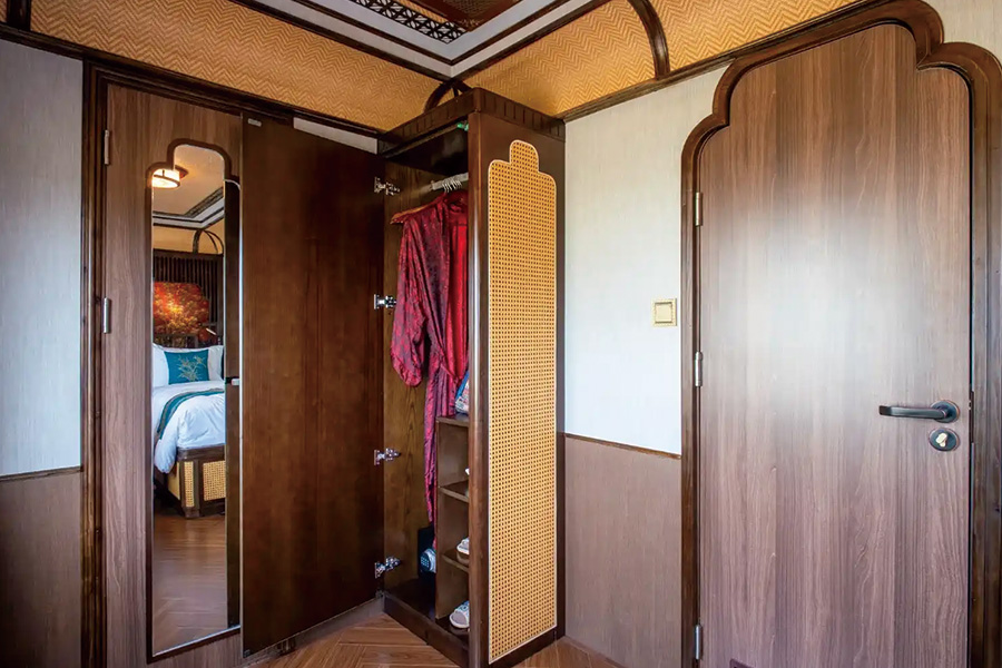 2026-0929-SJourney Train-resized-Double-cabin-11