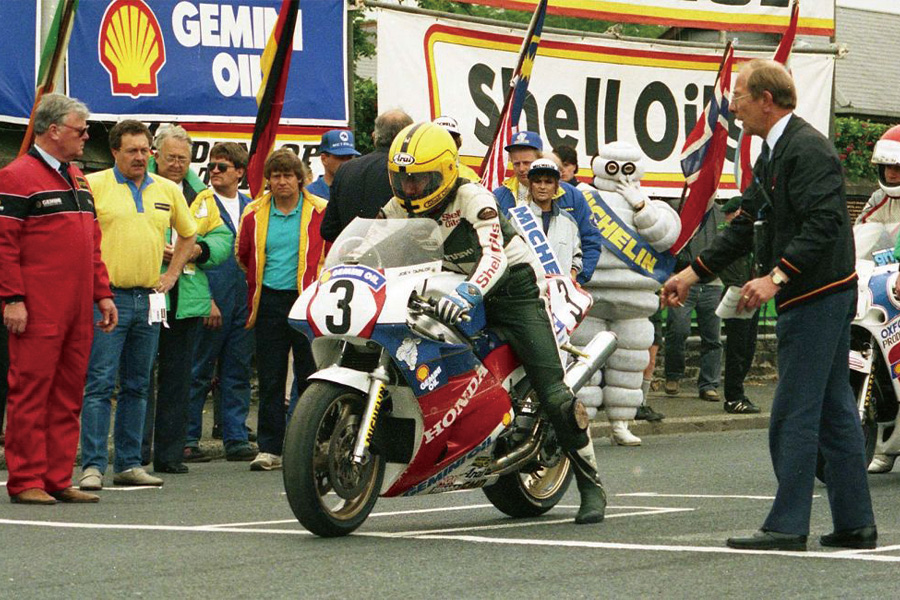 2026-1015-The Isle of Man TT Races-image-16