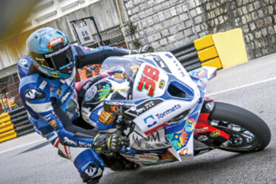 2026-1015-The Isle of Man TT Races-image-7